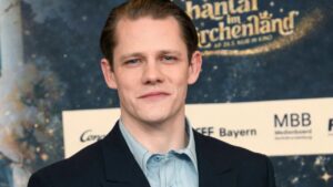 Adrian von der Groeben – Der Aufstieg eines Medienstars: Leben, Karriere und Einfluss