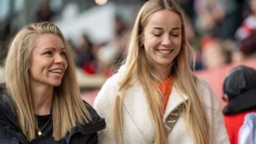 Linda Dallmann Partnerin